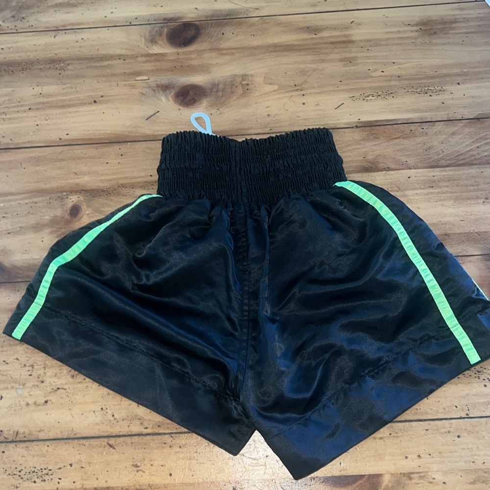 Revgear MUAY THAI Youth short size M - Picture 2 of 13